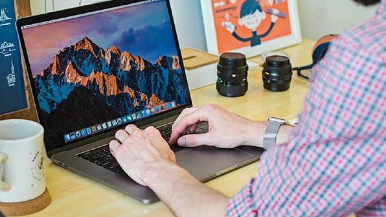 mac or windows for computer science students
